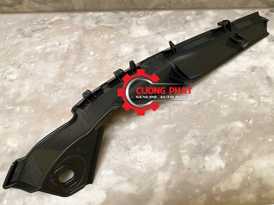 Op-vien-mang-nuoc-kinh-chan-gio-Mitsubishi-Xpander-7405A751-7405A752 (1) Cận cảnh ốp viền máng nước kính chắn gió Xpander chính hãng