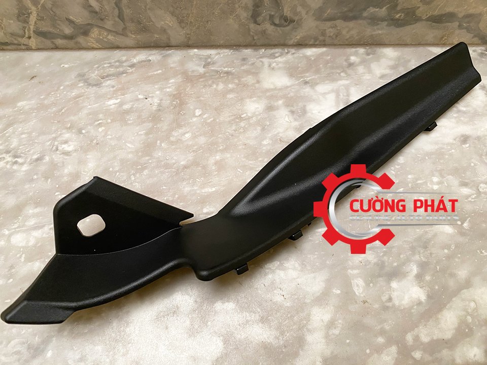 Op-vien-mang-nuoc-kinh-chan-gio-Mitsubishi-Xpander-7405A751-7405A752 Hình ảnh ốp viền máng nước kính chắn gió Mitsubishi Xpander chính hãng