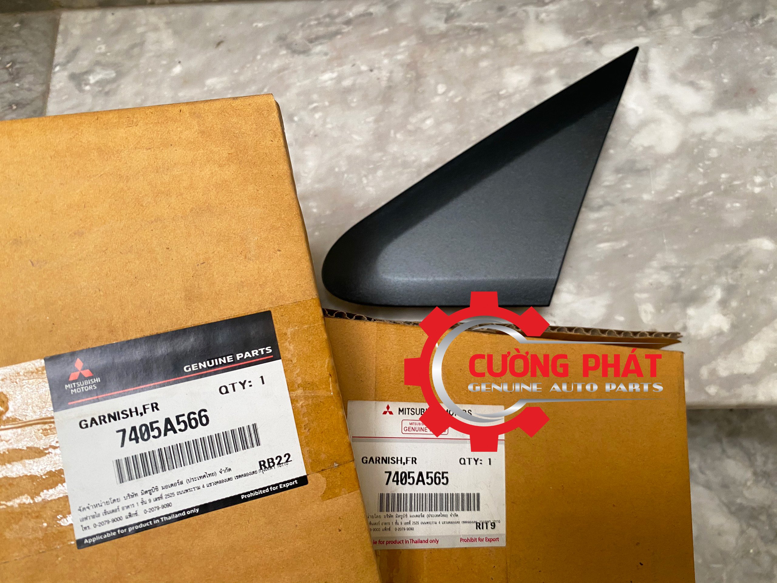 Op-tam-giac-guong-chieu-hau-Mitsubishi-Attrage-Mirage-7405A565-7405A566 (2) Mã ốp tam giác kính chiếu hậu Attrage, Mirage chính hãng