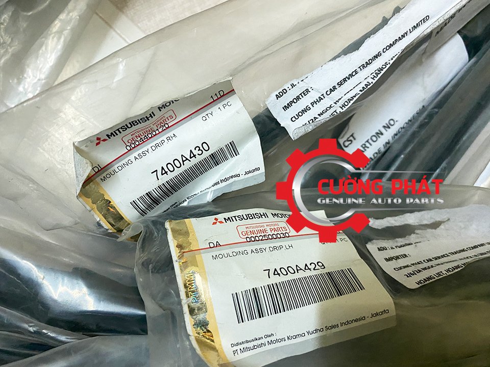 Nep-noc-xe-Mitsubishi-Xpander-2018-2022-Xpander-Cross-7400A429-7400A430 Mã nẹp nóc xe Xpander, Xpander Cross chính hãng