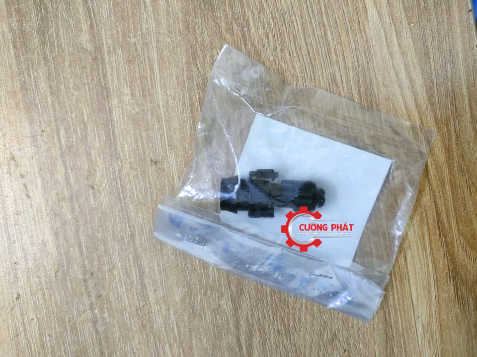 Mo-to-bom-nuoc-rua-den-pha-Mitsubishi-Triton-2015-2018-8264A432-8264A433 (1) Hình ảnh mô tơ bơm nước rửa đèn pha Mitsubishi Triton 2015 chính hãng