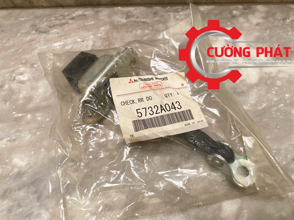Ham-cua-sau-Mitsubishi-Grandis-Triton-2009-2014-5732A043-han-che-cua (2) Mã hãm cửa sau Triton 2009-2014, Grandis chính hãng
