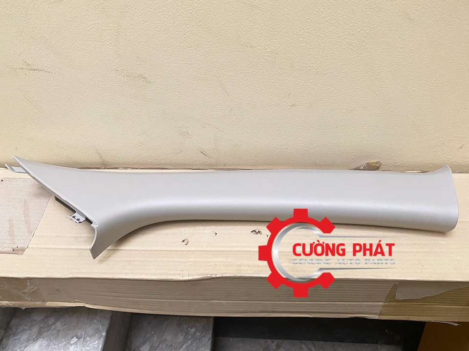 Op-tru-kinh-trong-Mitsubishi-Attrage-7210A194-7210A193 (1) Hình ảnh ốp trụ kính trong Mitsubishi Attrage 2013-2022 chính hãng