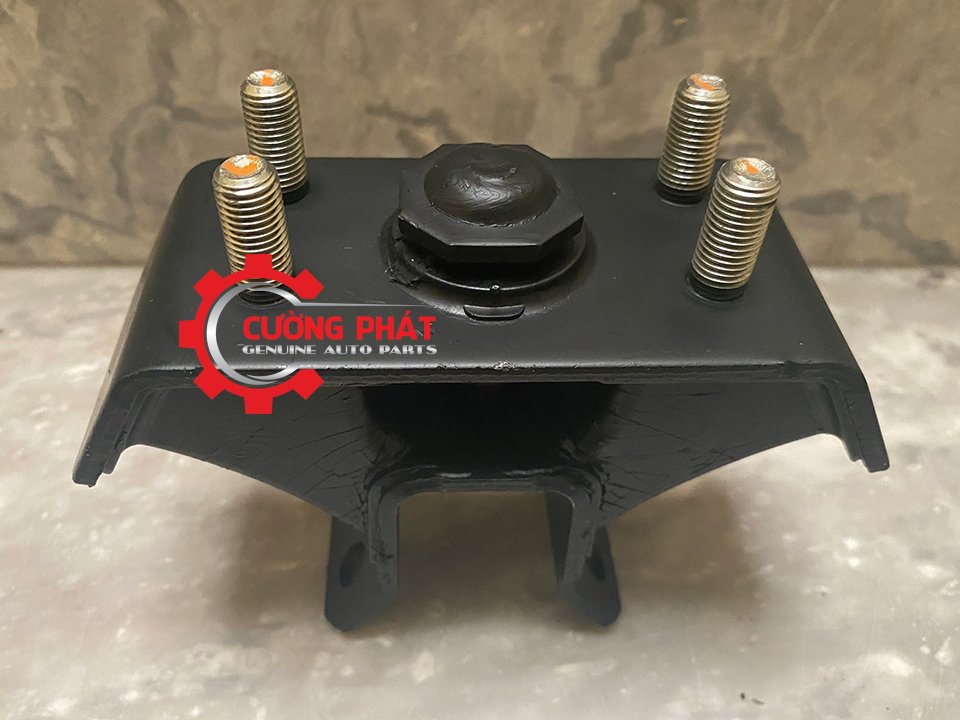 Cao-su-chan-hop-so-Mitsubishi-Triton-2015-2018-2910A213 (2) Cận cảnh cao su chân hộp số Triton 2015-2018 chính hãng