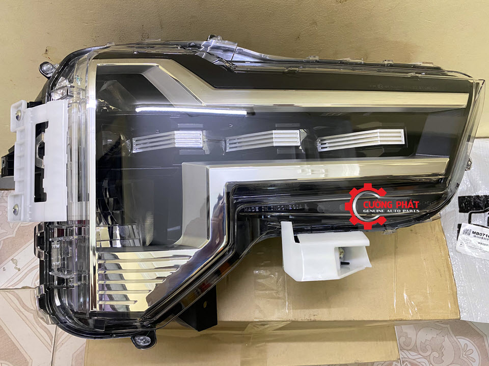 Hình ảnh đèn pha LED Mitsubishi Xpander 2022 Premium chính hãng