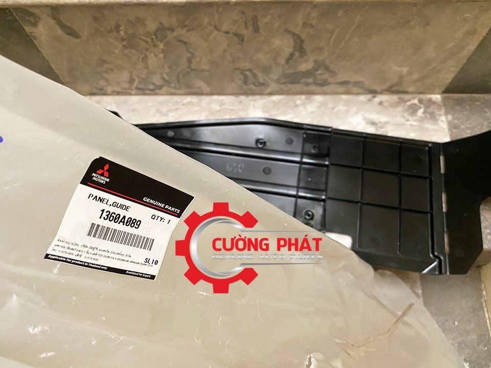 Huong-gio-ket-nuoc-tren-Mitsubishi-Attrage-Mirage-1360A089 (3) Mã hướng gió két nước trên Attrage, Mirage chính hãng