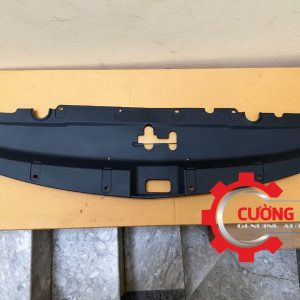 Hình ảnh ốp che khóa nắp capo Mitsubishi Pajero Sport 2018-2020 chính hãng
