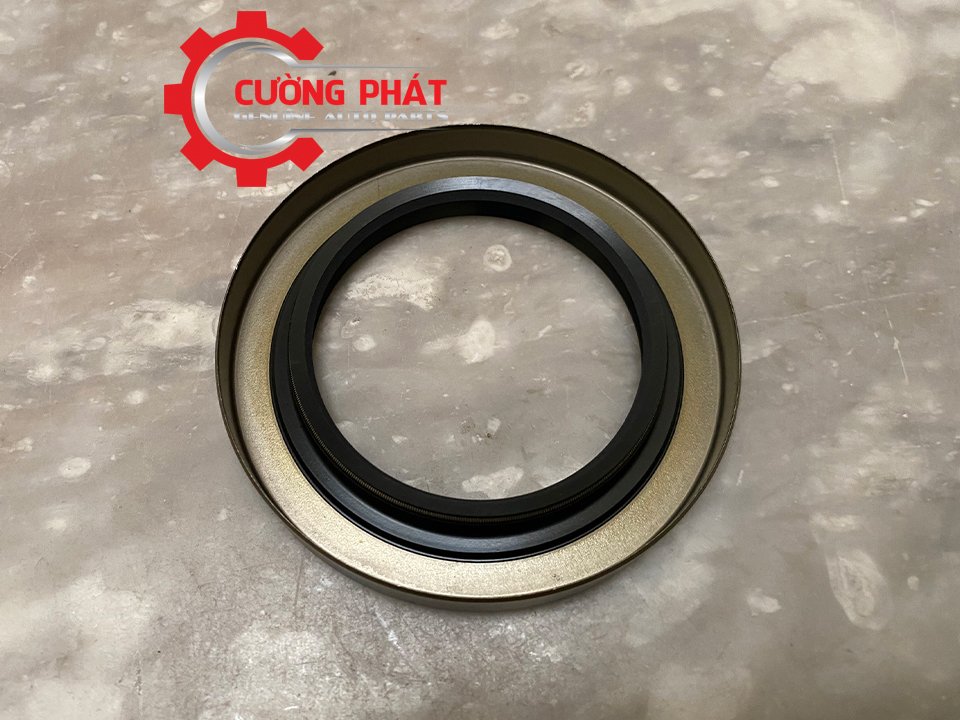 Phot-lap-sau-ngoai-Mitsubishi-Triton-Sport-3715A155-MB664612 (2) Cận cảnh phớt láp sau ngoài Triton, Pajero Sport chính hãng