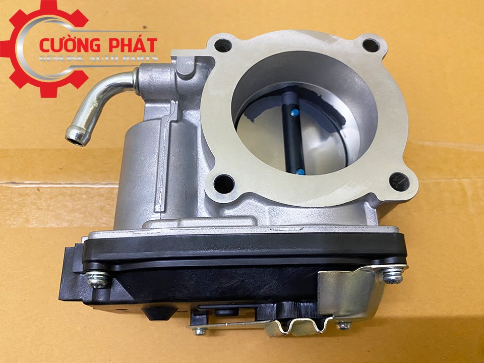 Co-ga-Mitsubishi-Outlander-2016-2022-1450A195(2) Hình ảnh cổ ga Mitsubishi Outlander 2016-2022 chính hãng