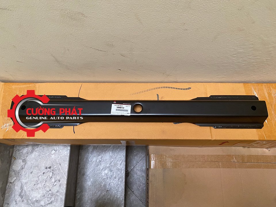 Xuong-dau-sat-xi-Mitsubishi-Triton-2015-2022-5000B142 (1) Hình ảnh xương đầu sắt xi Mitsubishi Triton 2015-2022 chính hãng