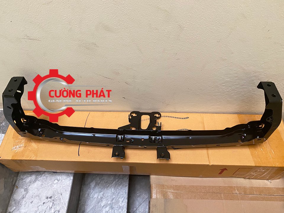 Xuong-do-can-truoc-Mitsubishi-Pajero-Sport-2017-2020-6400G195 (3) Cận cảnh xương đỡ cản trước Pajero Sport 2017-2020 chính hãng