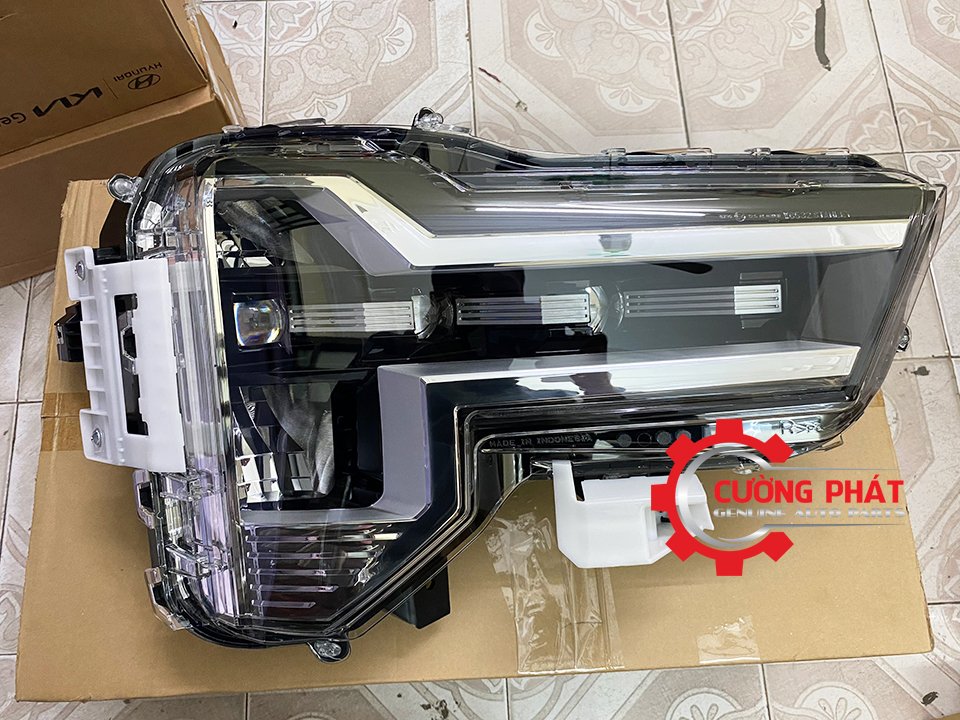 Den-pha-led-Mitsubishi-Xpander-2022-8301D837-8301D838 (1) Hình ảnh đèn pha Xpander Premium 2022 chính hãng