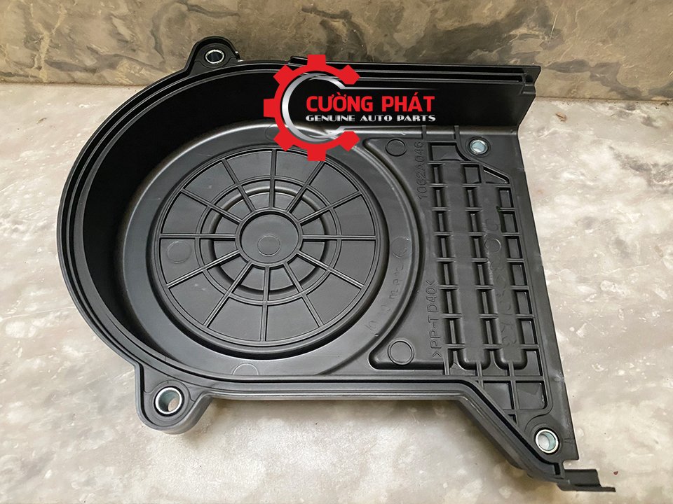 Nap-cam-tren-Mitsubishi-Triton-Pajero-Sport-4D56-1062A045 (3) Chi tiết nắp cam trên Triton, Pajero Sport máy 4D56 chính hãng