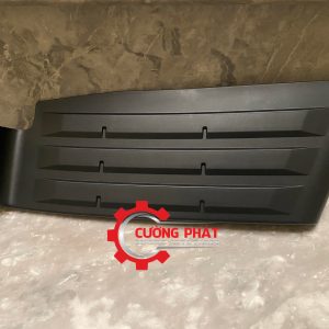 Ốp cản sau Triton 2019-2023