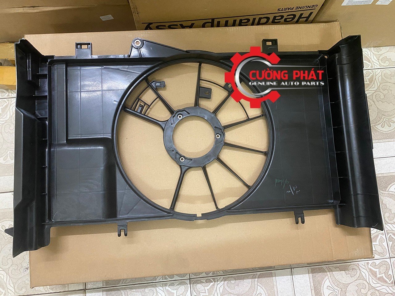 Long-quat-ket-nuoc-Mitsubishi-Xpander-2021-2023 Hình ảnh lồng quạt két nước Mitsubishi Xpander 2021-2023 chính hãng
