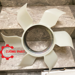 Cận cảnh phía sau cánh quạt Triton, Pajero Sport