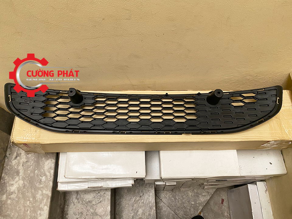 Luoi-gio-can-truoc-Attrage-2019-6402A566(2) Cận cảnh mặt sau lưới thoáng gió Attrage 2019