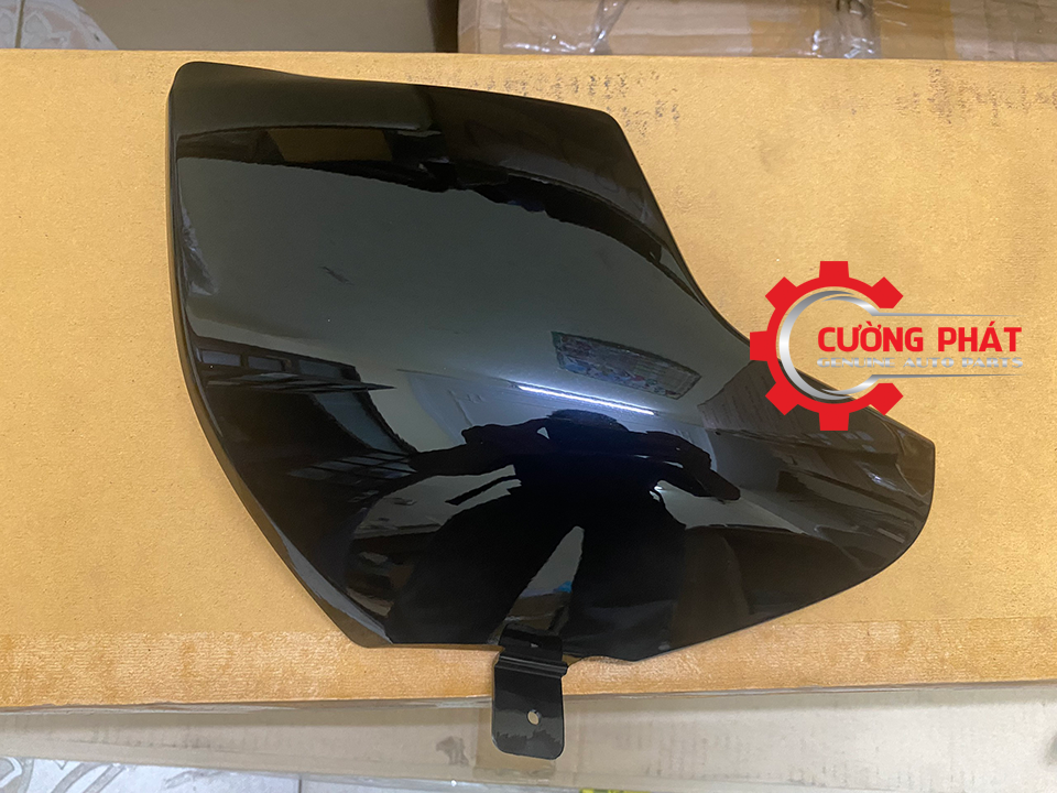 Op-vien-can-truoc-Mitsubishi-Triton-Athlete-2017-6407A289XA-6407A290XA (1) Hình ảnh ốp viền cản Triton Athlete 2018