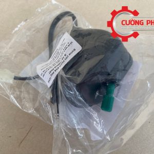 Hình ảnh đế ăng ten nóc xe Triton 2015-2020 chính hãng