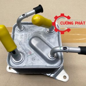 Góc chụp cận cảnh két làm mát dầu số Outlander Sport 2018-2024
