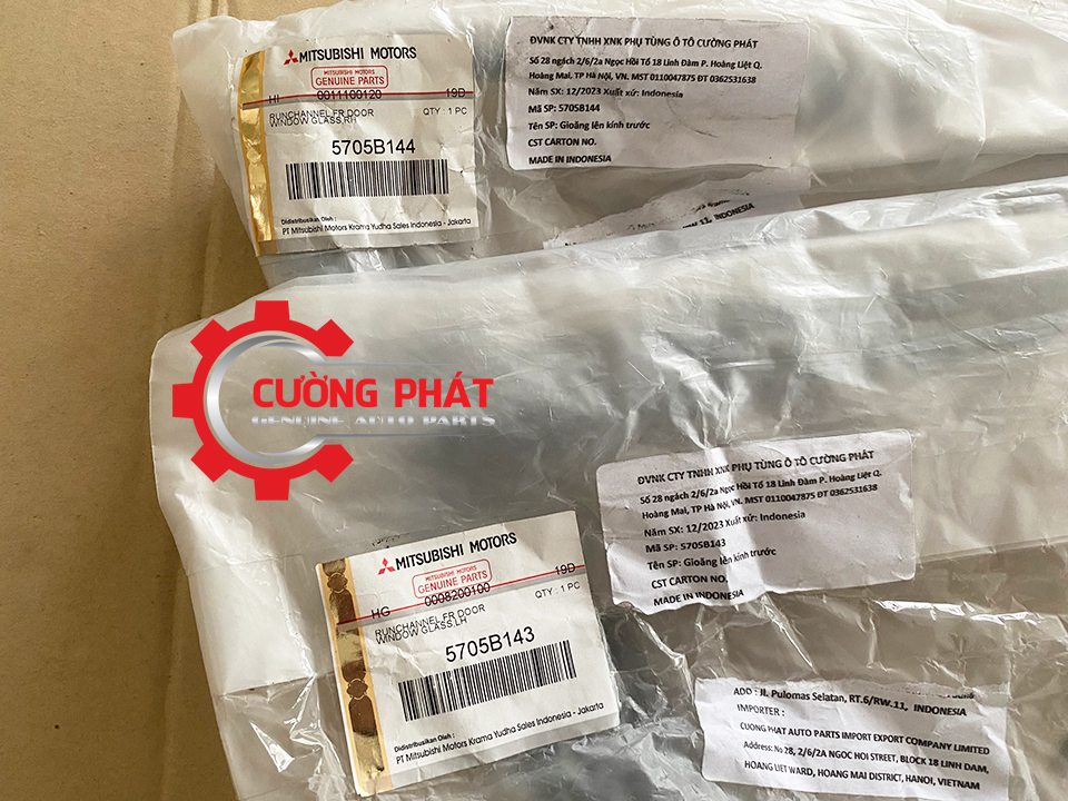 Gioang-chay-kinh-cua-truoc-Mitsubishi-Xpander-5705B144-5705B143 (3) Tem mã gioăng chạy kính Mitsubishi Xpander chính hãng