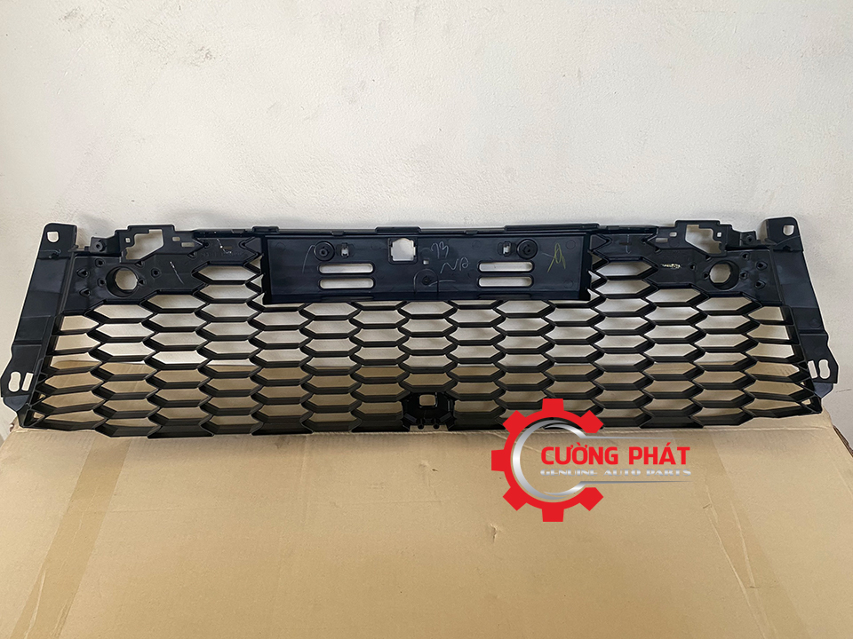 Luoi-gio-can-truoc-Mitsubishi-Pajero-Sport-2021-6402A559 (3) Cận cảnh phía sau lưới thoáng gió Pajero Sport