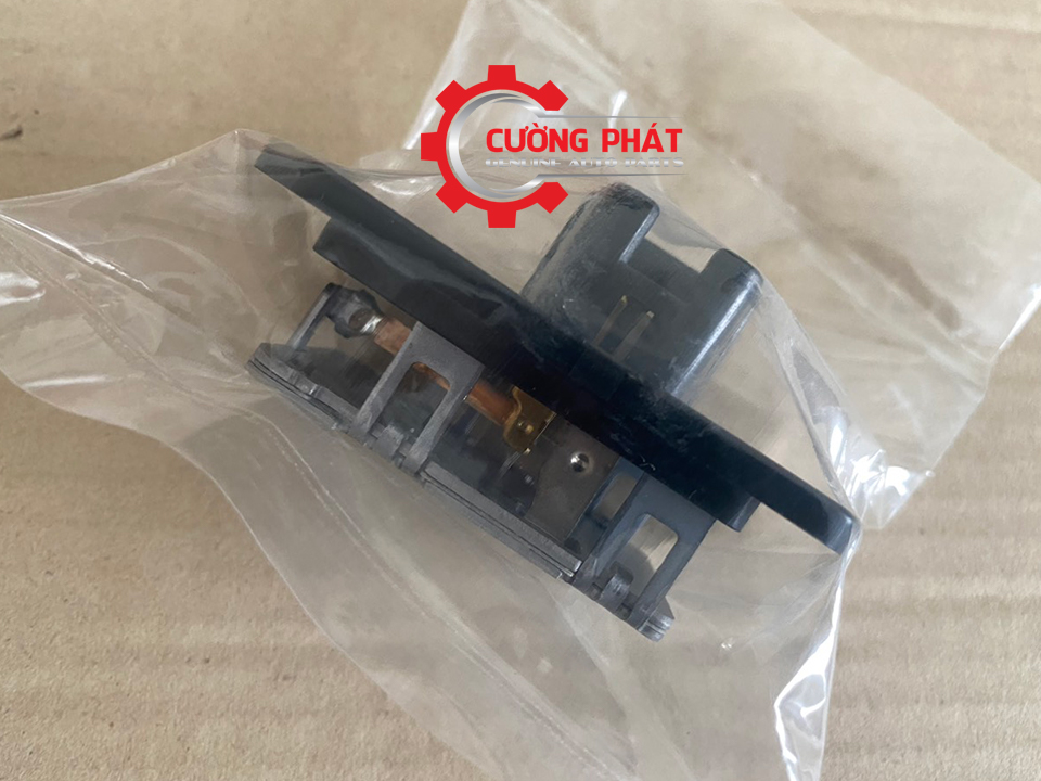 Tro-quat-dan-lanh-Mitsubishi-Attrage-Mirage-7801A157 (4) Hình ảnh trở quạt dàn lạnh Attrage, Mirage