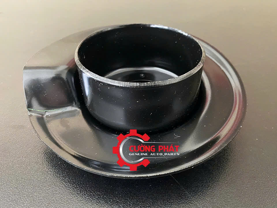 Cận cảnh bát sắt trên lò xo Mitsubishi Xpander