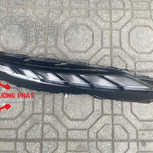 Hình ảnh đèn định vị Xpander Pre