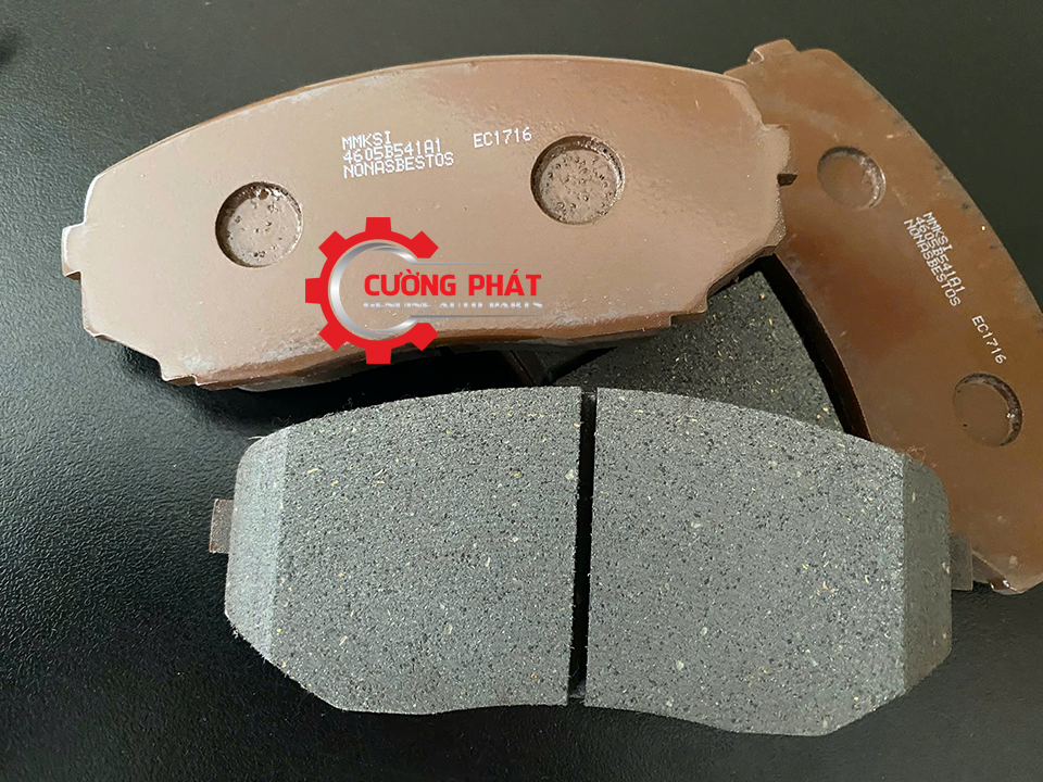Ma-phanh-Mitsubishi-Triton-Sport-4605B541 (1) Hình ảnh bố thắng trước Triton, Pajero 2 piston phanh