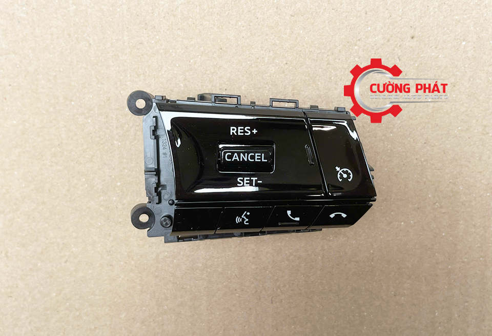 Hình ảnh phím bấm cruise control Xpander, Xforce chính hãng