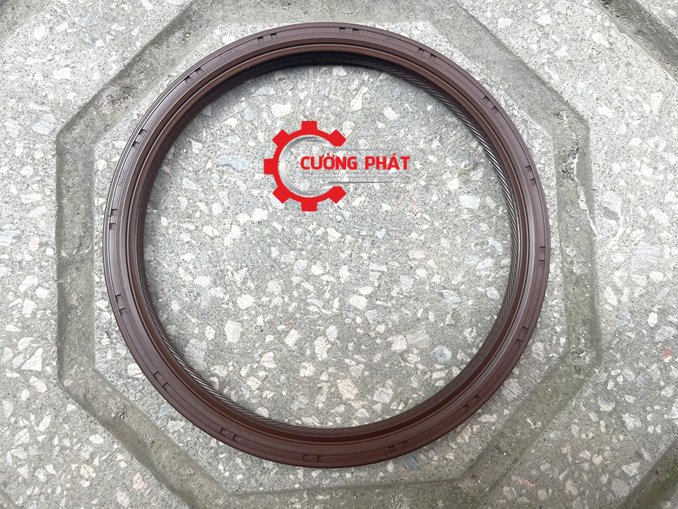 Hình ảnh phớt đuôi trục cơ Sport máy xăng 6B31 chính hãng