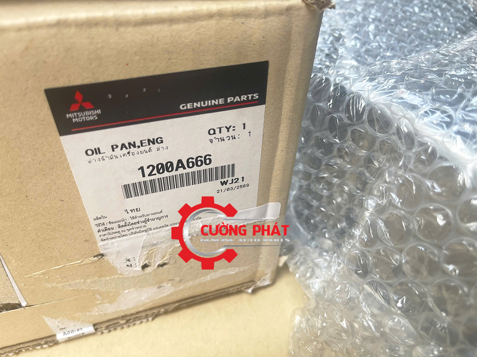 Chi tiết đáy các te nhớt máy Triton 4N15 chính hãng