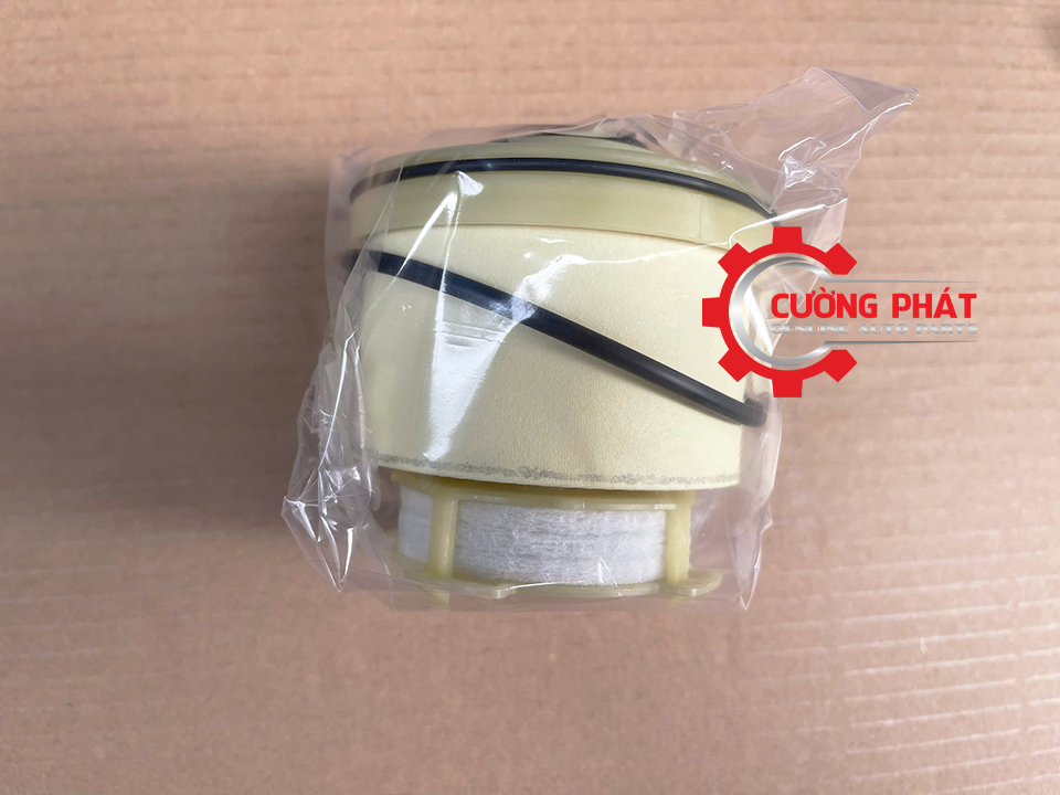 Góc chụp cận cảnh lọc nhiên liệu Triton, Sport