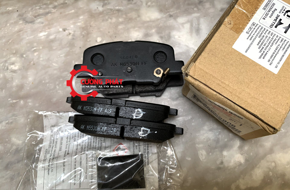 Má phanh sau phanh cơ Mitsubishi Outlander 4605B806 (Bố thắng) - Ảnh 2