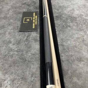 Cuetec Avid tẩy Vic